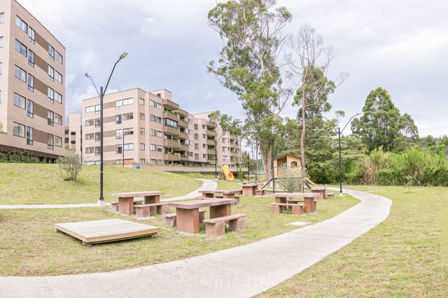 Apartamento en Venta en El Carmen, Retiro con garaje con REF 1532