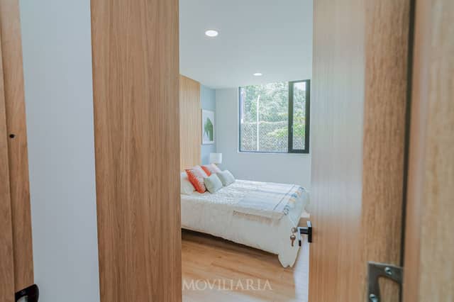 Apartamento en Venta en Las Vegas, Envigado con garaje con REF 1551