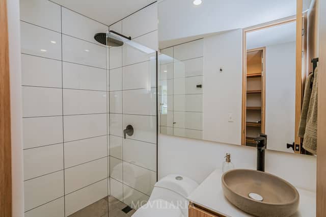 Apartamento en Venta en Las Vegas, Envigado con garaje con REF 1551