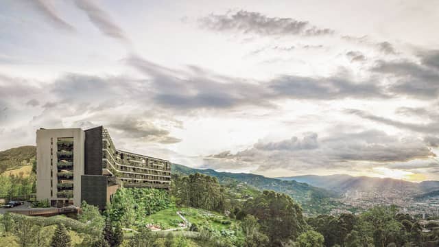 Apartamento en Venta en Loma del Escobero, Envigado con garaje con REF 1567