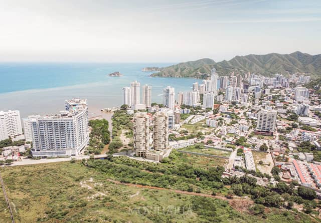Apartamento en Venta en Playa Salguero, Santa Marta con REF 1588