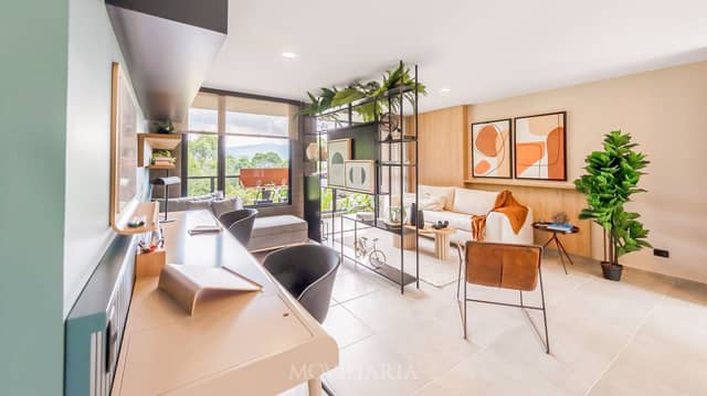 Casa en Venta en Loma del Escobero, Envigado con garaje con REF 1675