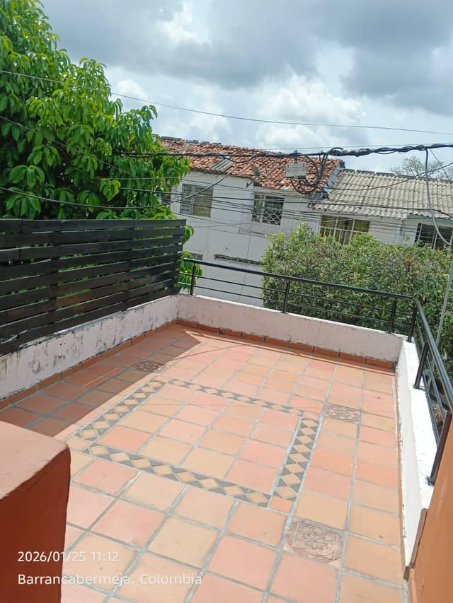 Casa en Venta en Refugio, Barrancabermeja de 2 plantas con garaje con REF 1681