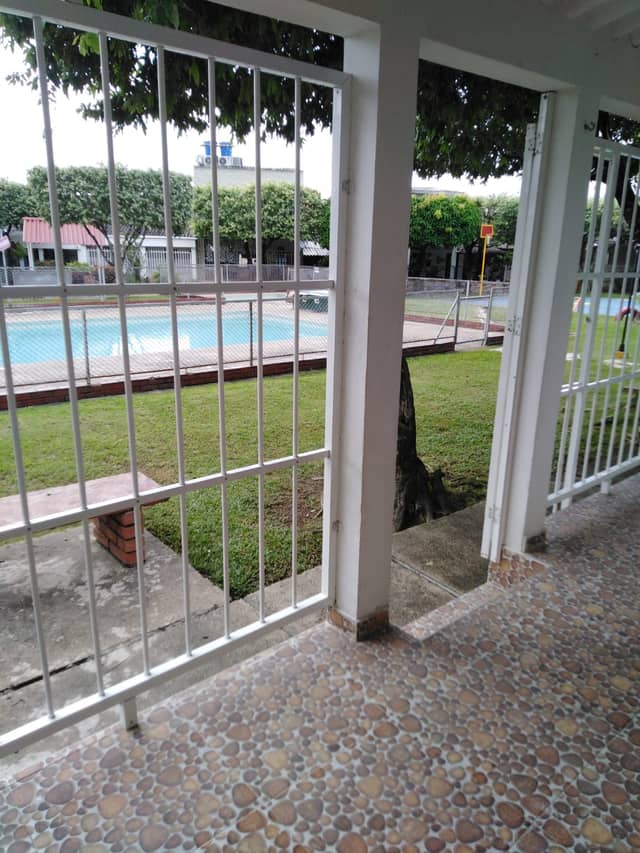 Casa en Venta en La Floresta, Barrancabermeja de 2 plantas con garaje con REF 1690