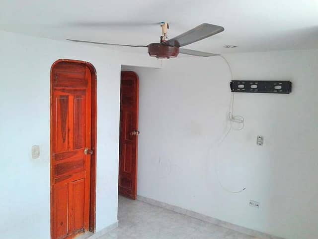 Edificio en Venta en Parnaso, Barrancabermeja de 3 plantas con REF 312