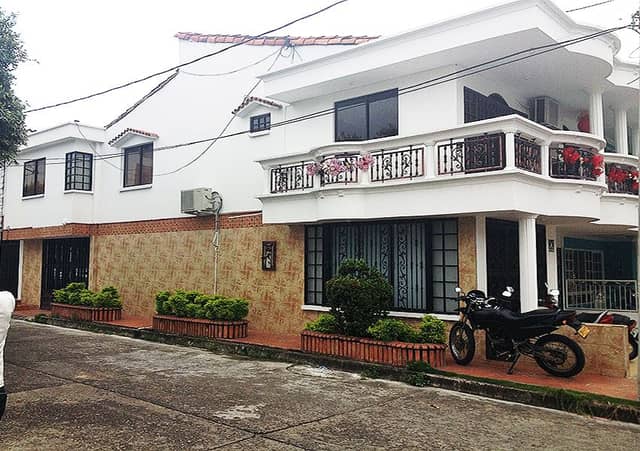 Casa en Venta en Galan, Barrancabermeja de 2 plantas con garaje con REF 617