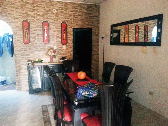 Casa en Venta en Los Pinos, Barrancabermeja de 2 plantas con garaje con REF 759