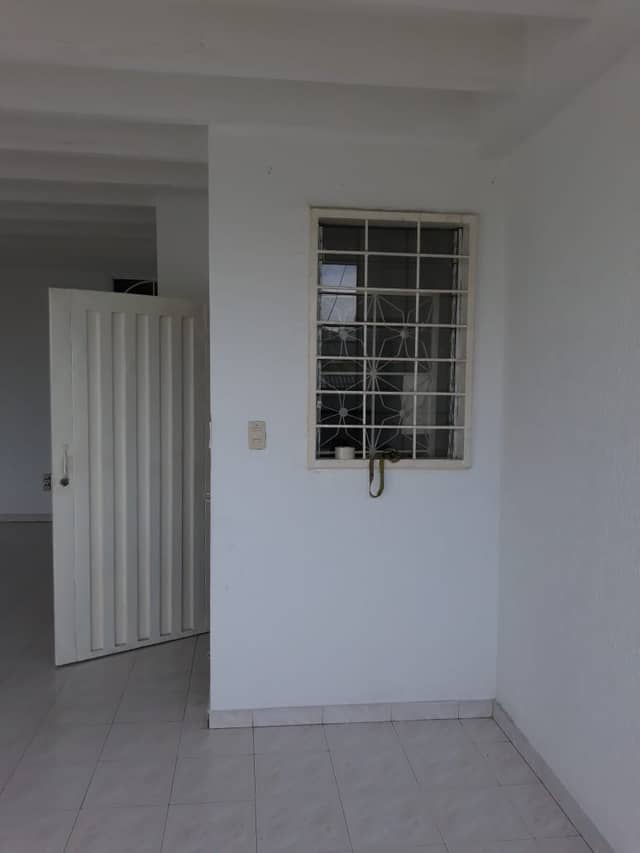 Apartamento en Venta en Colombia, Barrancabermeja con garaje con REF 870
