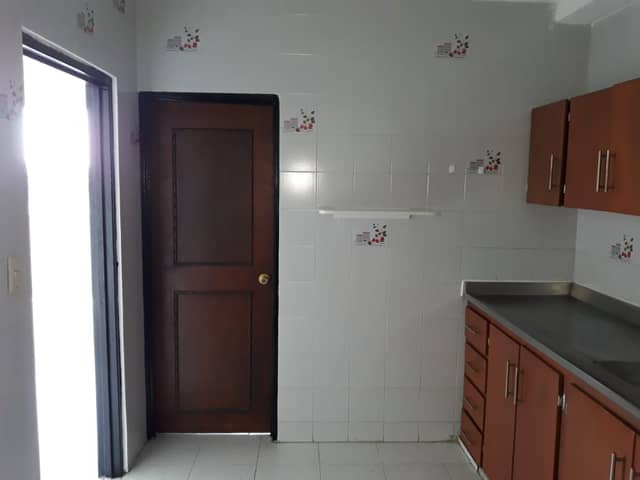Apartamento en Venta en Colombia, Barrancabermeja con garaje con REF 870