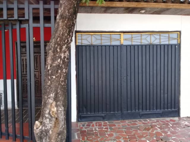 Casa en Venta en San Judas Tadeo, Barrancabermeja con garaje con REF 901