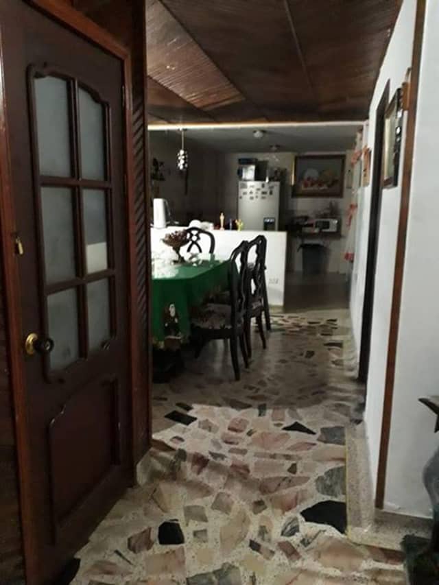 Casa en Venta en Galan, Barrancabermeja de 2 plantas con garaje con REF 930