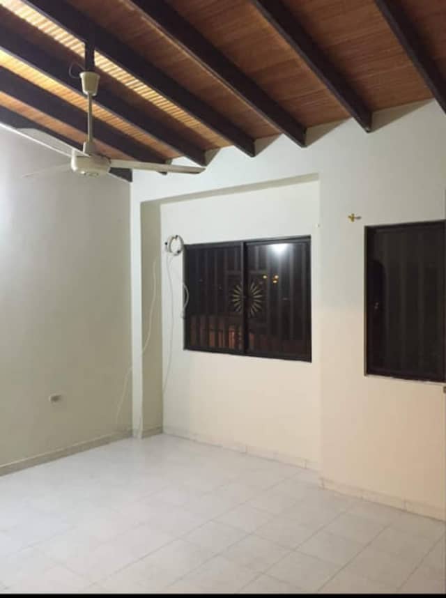 Casa en Venta en Progreso, Barrancabermeja de 2 plantas con garaje con REF 949
