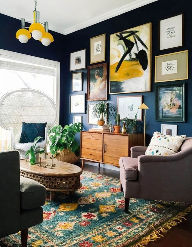 Un sillón Emmanuelle blanco