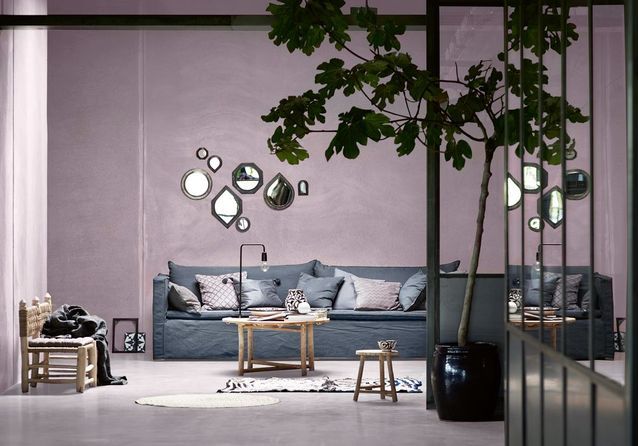 Sucumbir al sofá de lino