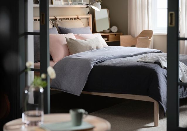 Dormitorio IKEA con tocador