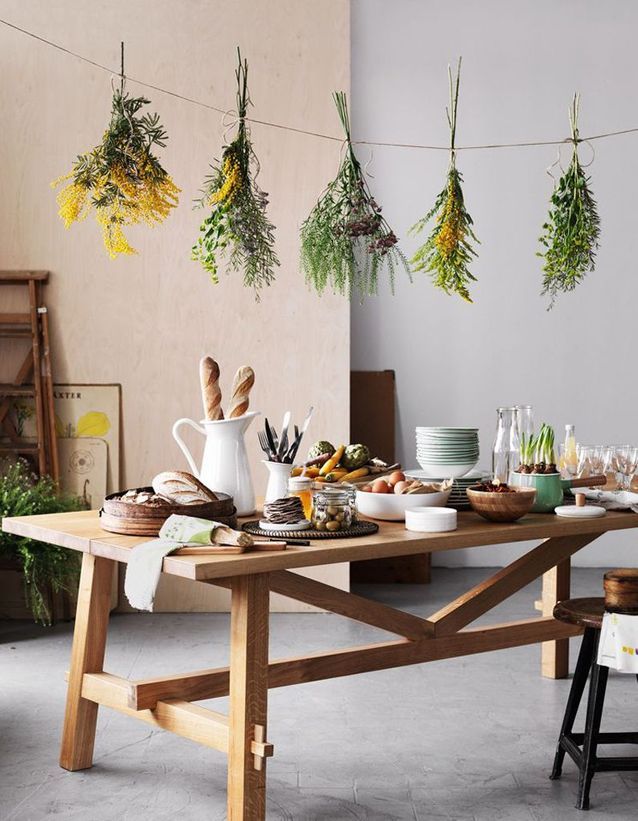 Una decoración de mesa aérea para Nochevieja