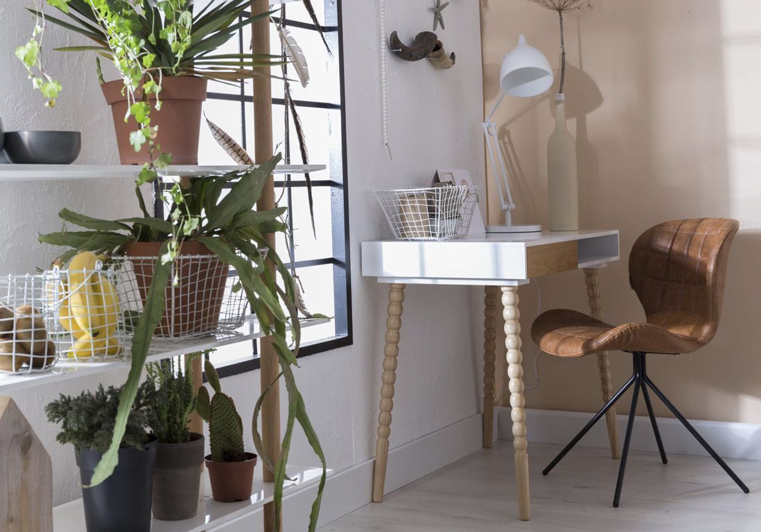 Trabajar en casa: todos los consejos de decoración para una oficina agradable
